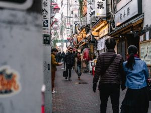 Japan’s $1 Vending Machines: 15 Bizarre Finds Tourists Swear By